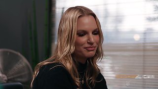 Flaming MILF Lexi Luna teaches her stepdaughter Demi Hawks how to fuck