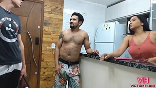 My uncle pounds his girlfriends pussy in the kitchen
