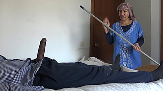This Muslim Woman Is Shocked!!! I Take Out My Big Black Cock for My Turkish Maid.