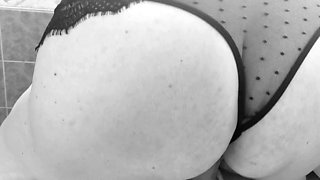 The lady loves it when I give her sex toys and she didn't wa