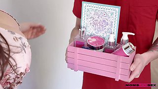 Stepmoms very first mothers day - s17:e7