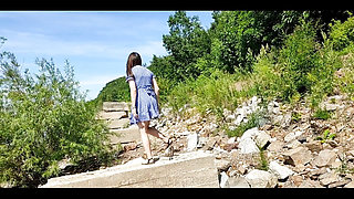 My Dress Fluttered in the Wind, I Showed My Ass