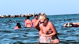 Amateur Sexy Topless Bikini Latinas Playing At The Beach