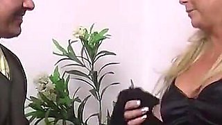 Blonde chubby loves the cock in pussy in mouth