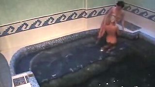 Nasty hard fuck in the swimming pool!