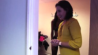CFNM amateur Ebony jerks in group HJ