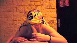 Glamour, fellation, dominance