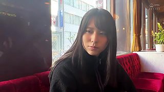 Gカップのグラマーな巨乳美女がバイブと手マンとクンニで感度アップのハメ撮りエッチ