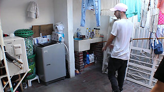 I suck it all over the neighbor until he fucks me in the yard - Porn in Spanish