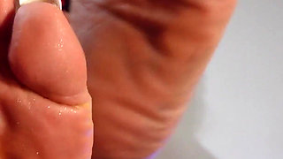 Foot Lover's Dream: Ignoring You with Dusty Soles in 4K