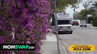 Momswap - 2 hot mummies interchange their boys and spread their feet to metal out issues between them