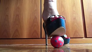 Sexy High Heels Crushing Egg