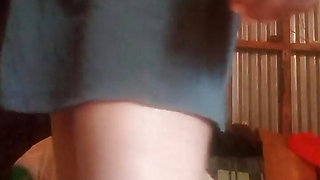 Sexyjayla254 stroking her she dick and shoot big cum