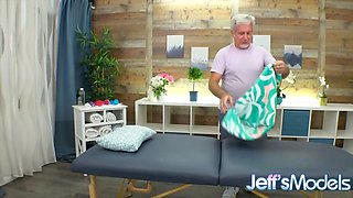 Massaging Chubby Redhead Julie Ginger Leads to a Perfect Orgasm