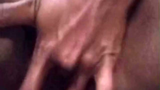 Indian hot bhabhi ne chut me fingering krke Pani nikala (Hindi audio)