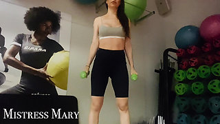 A Fan Saw Mistress in the Gym