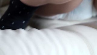 amateur asian flowerr flashing boobs on live webcam