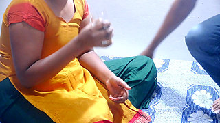 Long Time Meet Old Lovers in Frend Room Enjoy and Fuking Hot Housewife