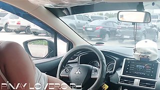 Pinay Sex Scandal Sex Pinay Secretary Employee and His Boss Fuck in the Car