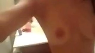 Hot Babe Shows Her Sexy Body On Periscope