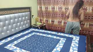 Indian House Maid Fucked Hard When the Wife Had Gone to the Mall for Shopping Hindi Audio Xxxxx Desi Sex