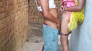 Desi Indian Bhabhi Gets Hard Fuck From Husband - Blowjob, Outdoor, Cum in Mouth