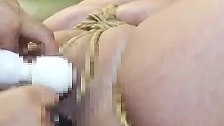 It Is the Vibe Pleasure Top in a Clitoris in M Woman M Split State2