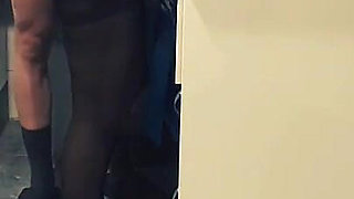 Moroccan Girl Has Sex with Her Boyfriend in the Kitchen
