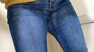 A Selection of. 10 Minutes of Golden Shower