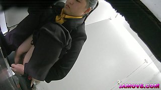 Hairly Asian teen pussy captured peeing
