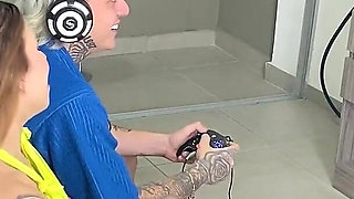 I Seduce My Gamer Stepbrother Until I Convince Him to Eat My Pussy and Give Me to Drink His Semen - Katty Blake