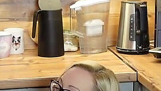 Am I That Cunning? My First Facial Insemination!