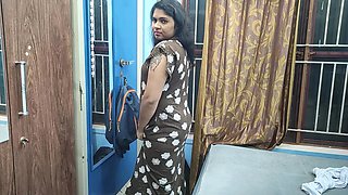 Boy Seduce His Work Mate Girl Friend and Sex in Bedroom While No One in His House