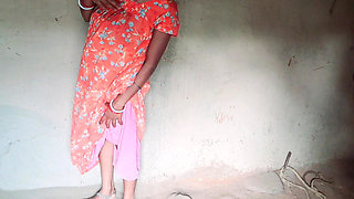 Indian Bengali Innocent Boy Luckly Fucking Hot and Modern MILF Stepaunty. but Suddenly His Penis Gone Normal