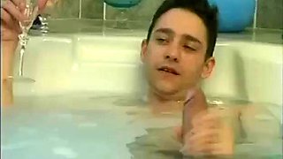 Les concubines - Tiffany Hopkins: Blowjob, Brunette  Cowgirl Porn