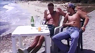 I Persuade a Woman on the Beach to Suck and Fuck Me