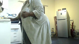 Lactating BBW Stripteasing and Rubbing Her Clit
