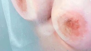 amateur candy i flashing ass on live webcam