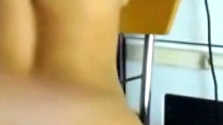 Girl Sexydea Masturbating on Live Webcam