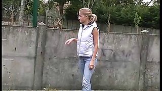 blonde teen flashing outdoor