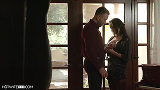 HOTWIFEXXX - I Want All Your Friends To Fuck My Dirty Mouth Trinity St Clair