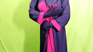 Indian hijabi Muslim Pinki Bhabhi