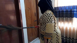 Came to the House & Fucked Housewife Doggy Style)