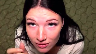 Amateur teen couple had a quickie out in the streets POV