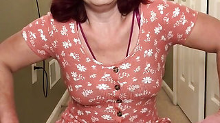 Sexy Modeling with Dildo Play and Squirt