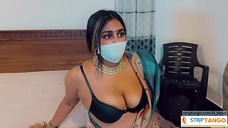 Sl_Neyo Passionate display at stripTango