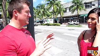 Layla Lopez South Beach Footjob!