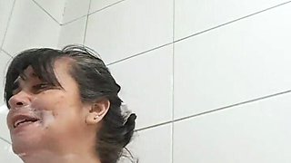 V6.mp4i'm with Company in the Bathroom, My Stepson Is Bathing and I Want to Touch His Young Cock