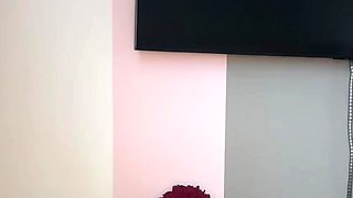 Horny whore plays with her frigs - muddy doll solo!