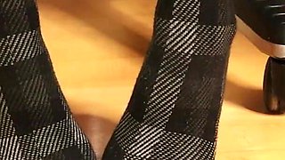 Plaid Tights & Stylish Sneakers - Dangling, Shoeplay & Foot Focus